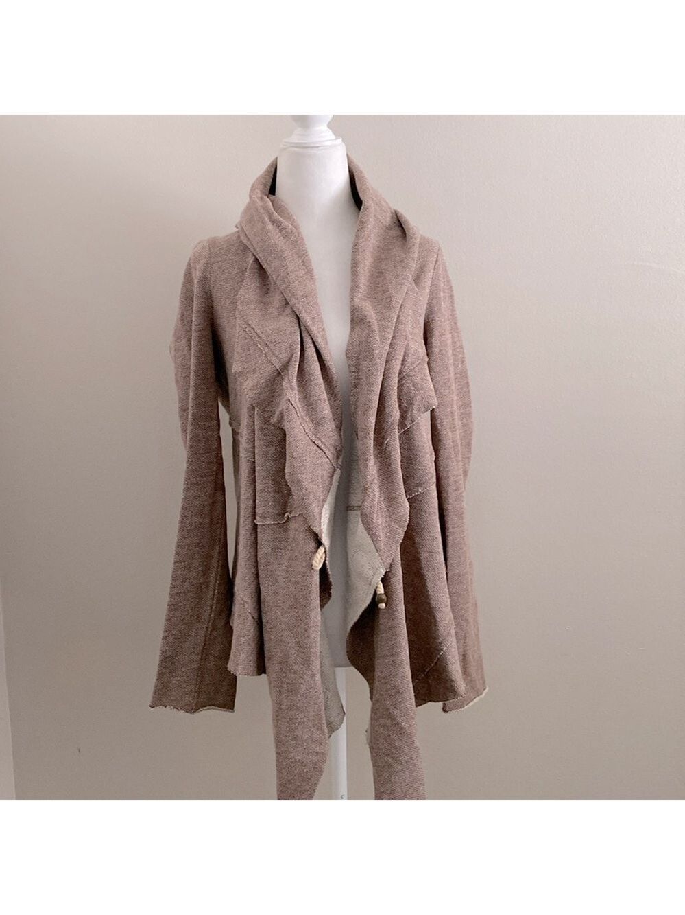 NWOT Quicksilver women’s Asymmetrical brick cardigan
